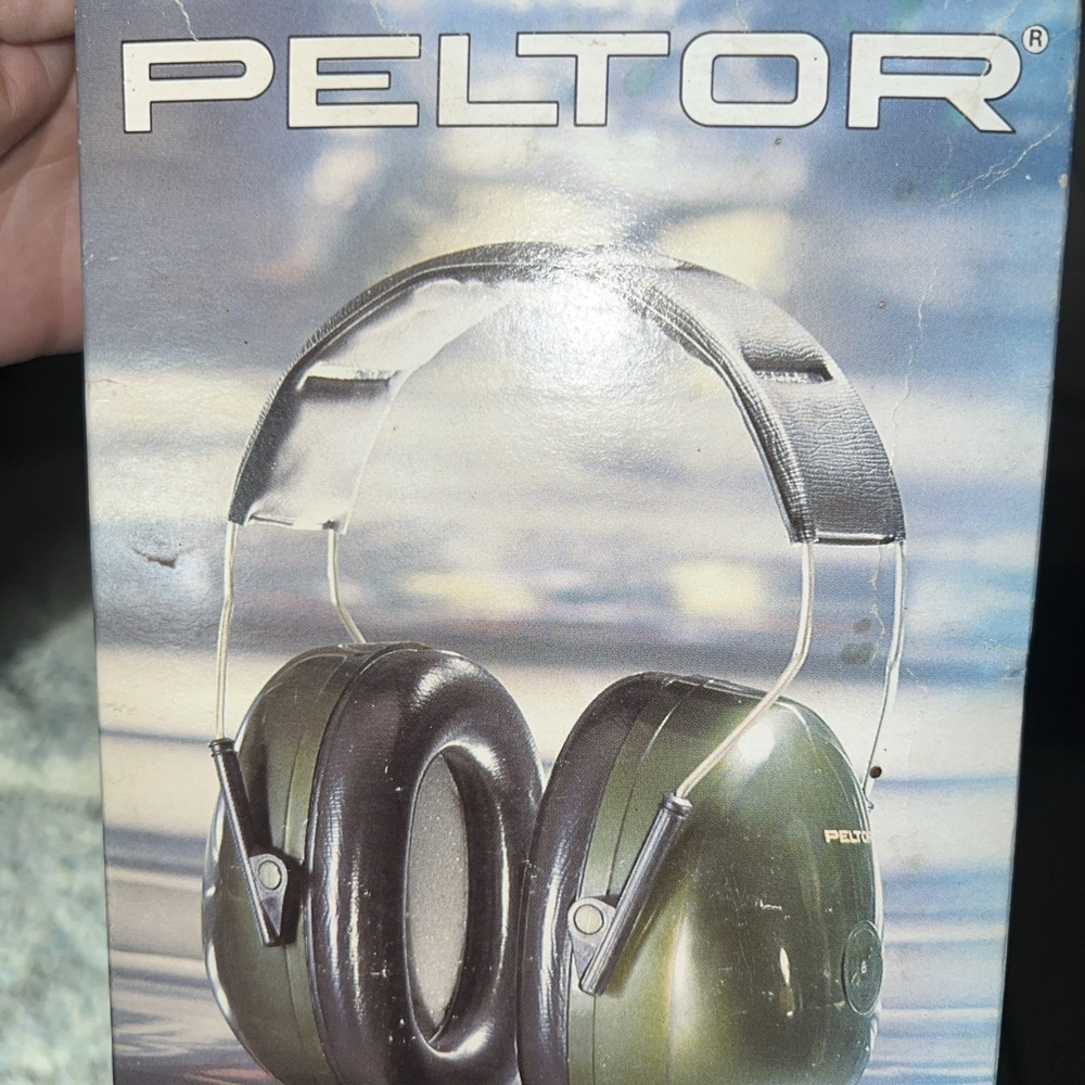 Peltor Ear Protection Forest Green Brand Ear Muffs H7A Model With Box‎